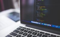 Sådan får du flere tilslutningsmuligheder på din bærbare computer uden store udgifter